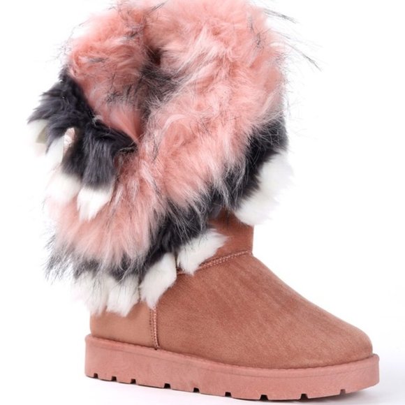 Shoes - 💗💗PINK FURRY BOOTS!!! OH YEAH!!!!💗💗